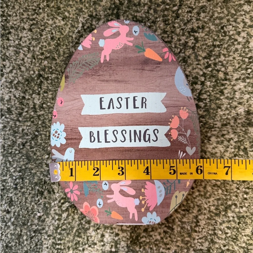 Wooden block Easter decor